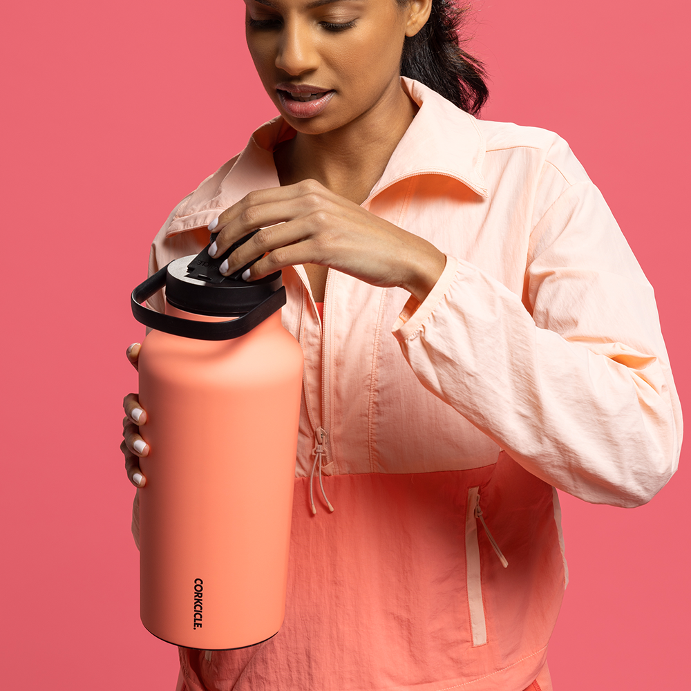 series-a-sport-jug-o3 968dacb42298--05.png